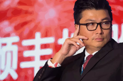 英媒：热刺与马尔科-席尔瓦多次接触，将在他与弗兰克间进行抉择